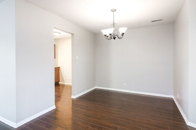 Building Photo - 1782 Gloucester Ct