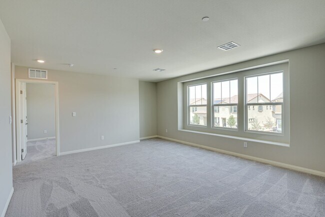 Building Photo - BEAUTIFUL 4BEDROOM 2.5 BATH HOME IN CADENCE * COMING SOON *