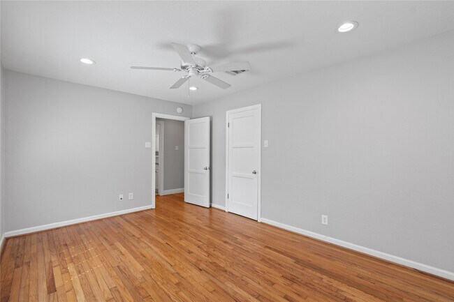 Primary Photo - 6413 Remlap St