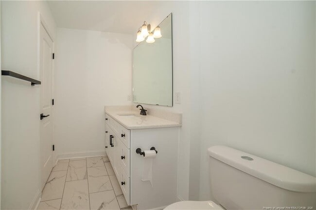 Building Photo - 212 Stafford Ave
