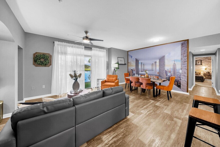 Building Photo - 7628 Southern Brook Bend