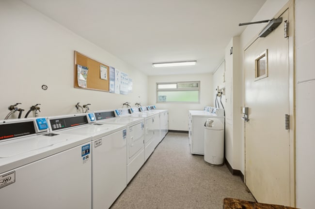 Floorplan - Aloha House Apartments