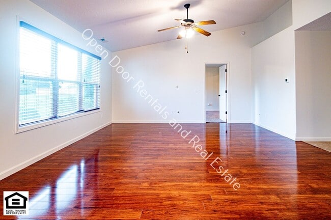 Building Photo - 12595 Shearwater Run