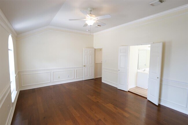 Building Photo - 23822 Hopewell Dr