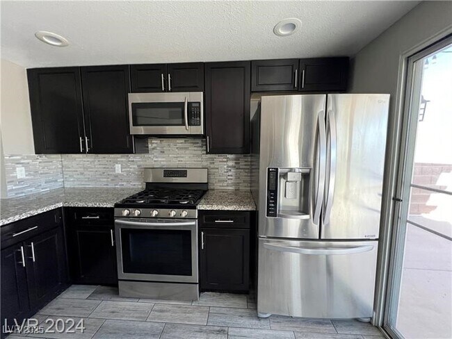 Building Photo - 1424 Lodgepole Dr