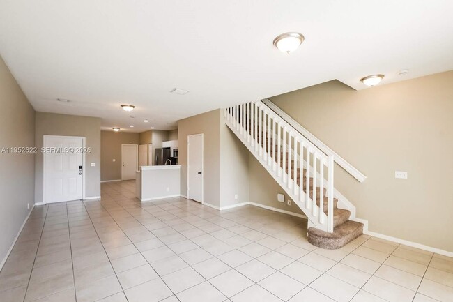 Building Photo - 2500 Cordoba Bend