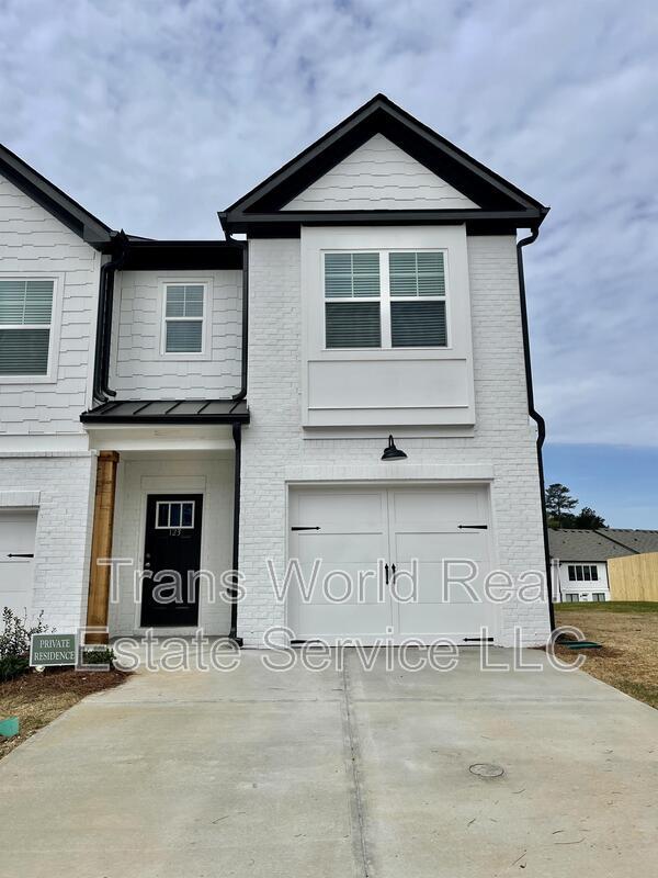 Building Photo - 123 Auburn Run Ln