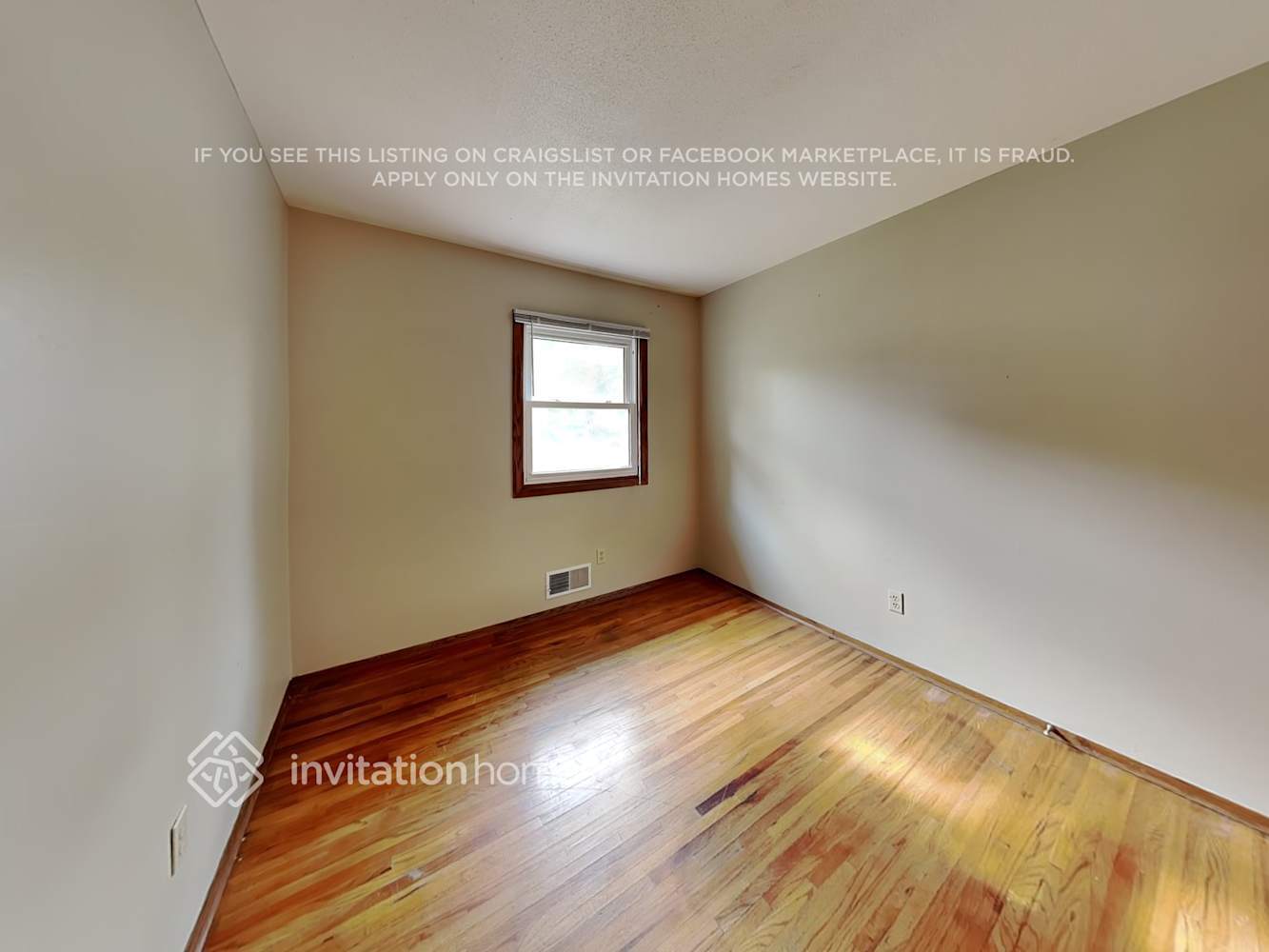 Building Photo - 2457 Spruce Pl