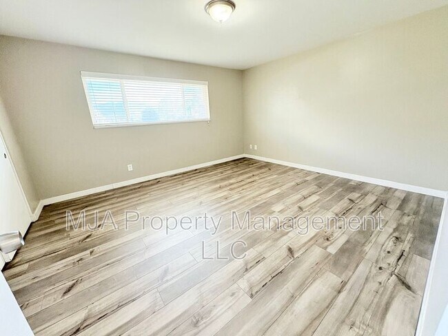 Building Photo - 2640 W 3800 S