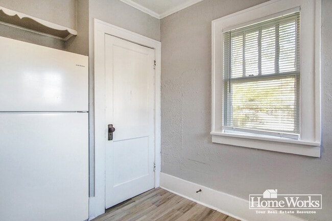 Building Photo - 3610 Vine St