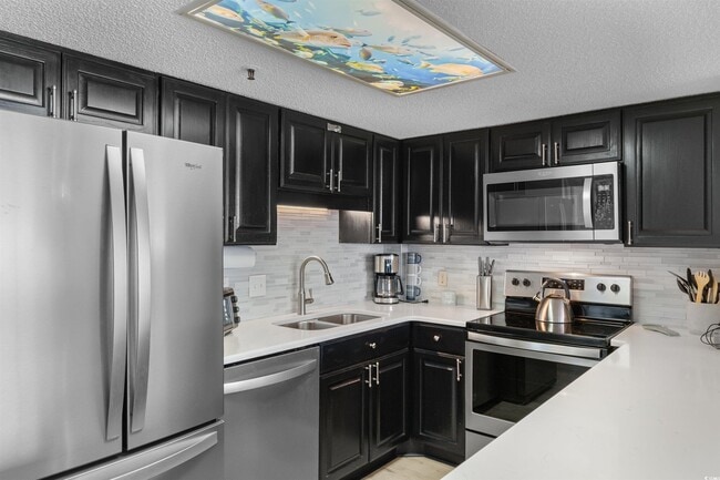Building Photo - 5511 N Ocean Blvd
