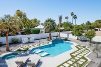 Building Photo - 11002 N 52nd St