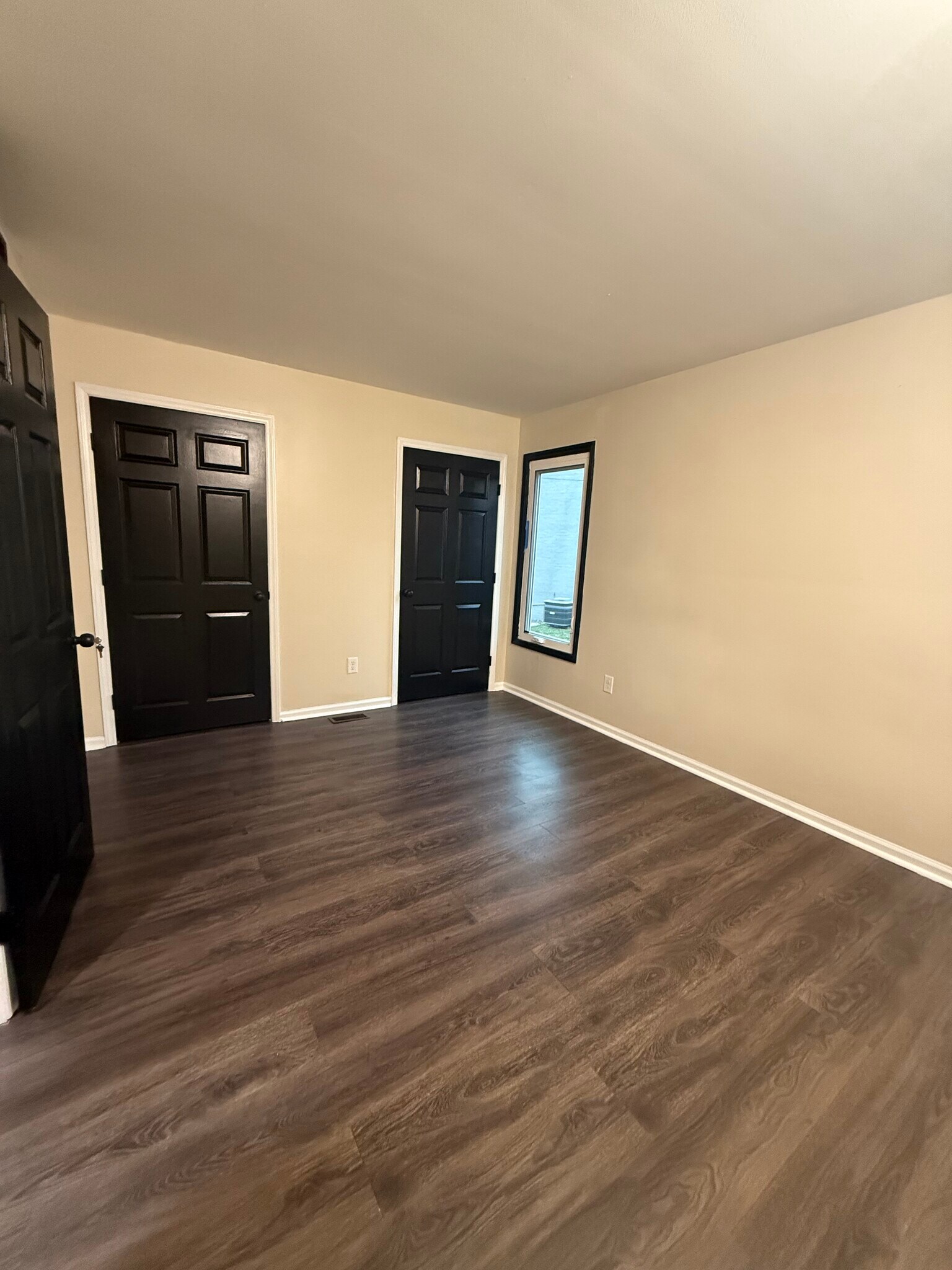 Building Photo - 3411 Spangler Dr