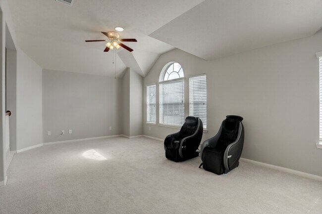 Building Photo - 1408 S Friendswood Dr