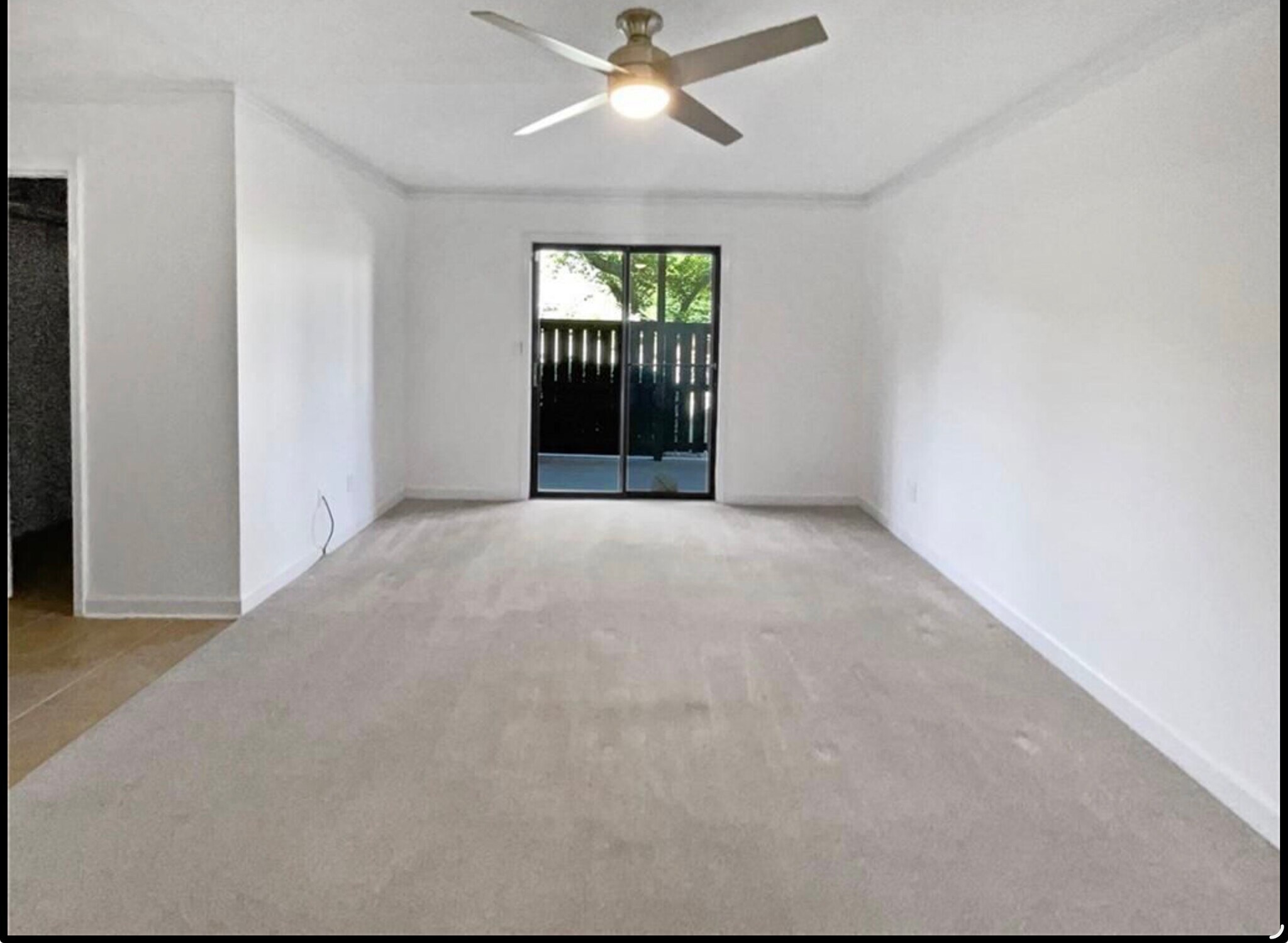 Building Photo - 607 Park Ridge Cir