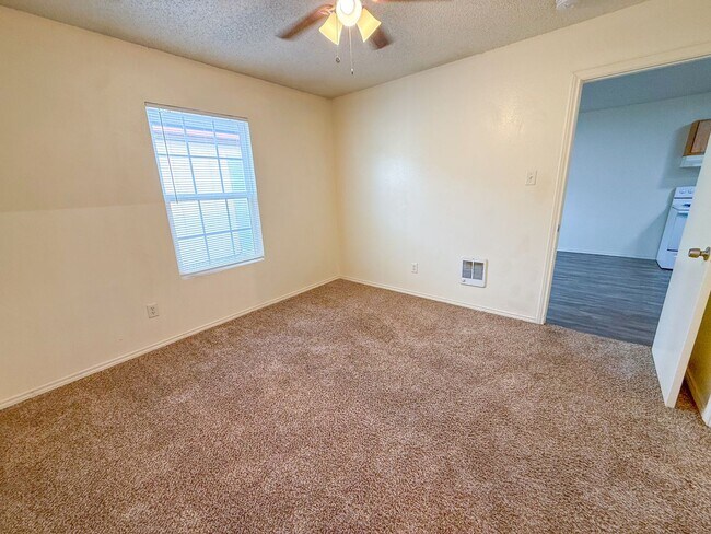 Building Photo - Cozy 1 Bedroom Apartment in Lubbock!