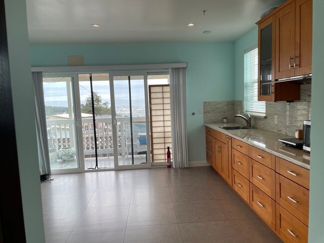 Building Photo - Adorable 1 bedroom 1 bath Apt/In Law Unit ...