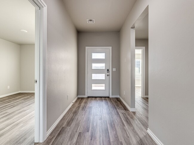 Building Photo - Beautiful brand new home + Deer Creek Scho...