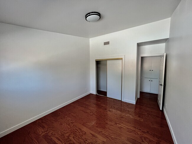 Bedroom - 5352 Bayer Pl