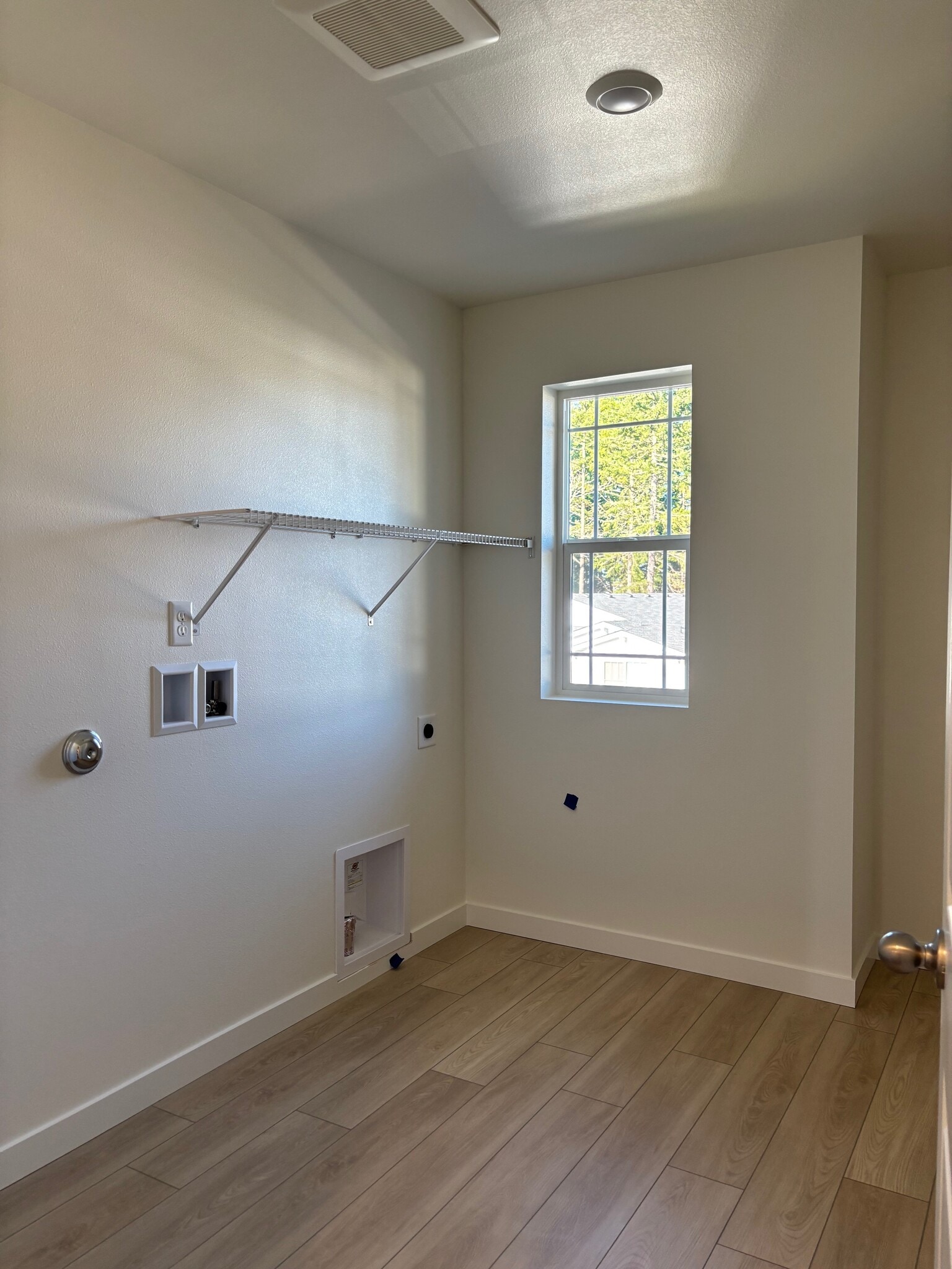 Building Photo - 17058 126th St E