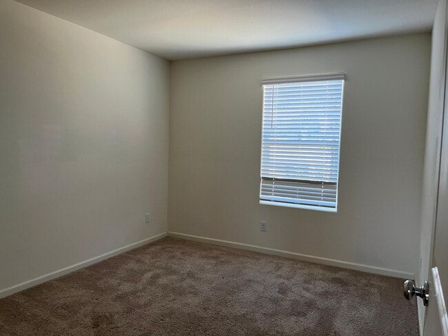 Building Photo - 781 Sunol Ct