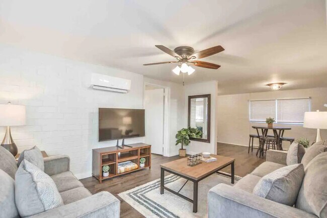 1 Bedroom - 235 W Pike St