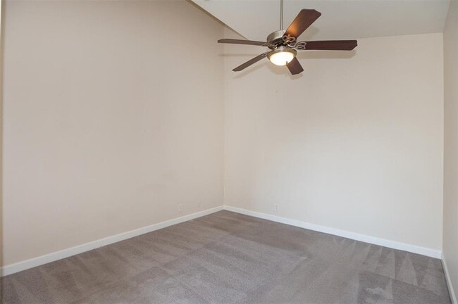 Building Photo - 1514 Betty Jo Dr