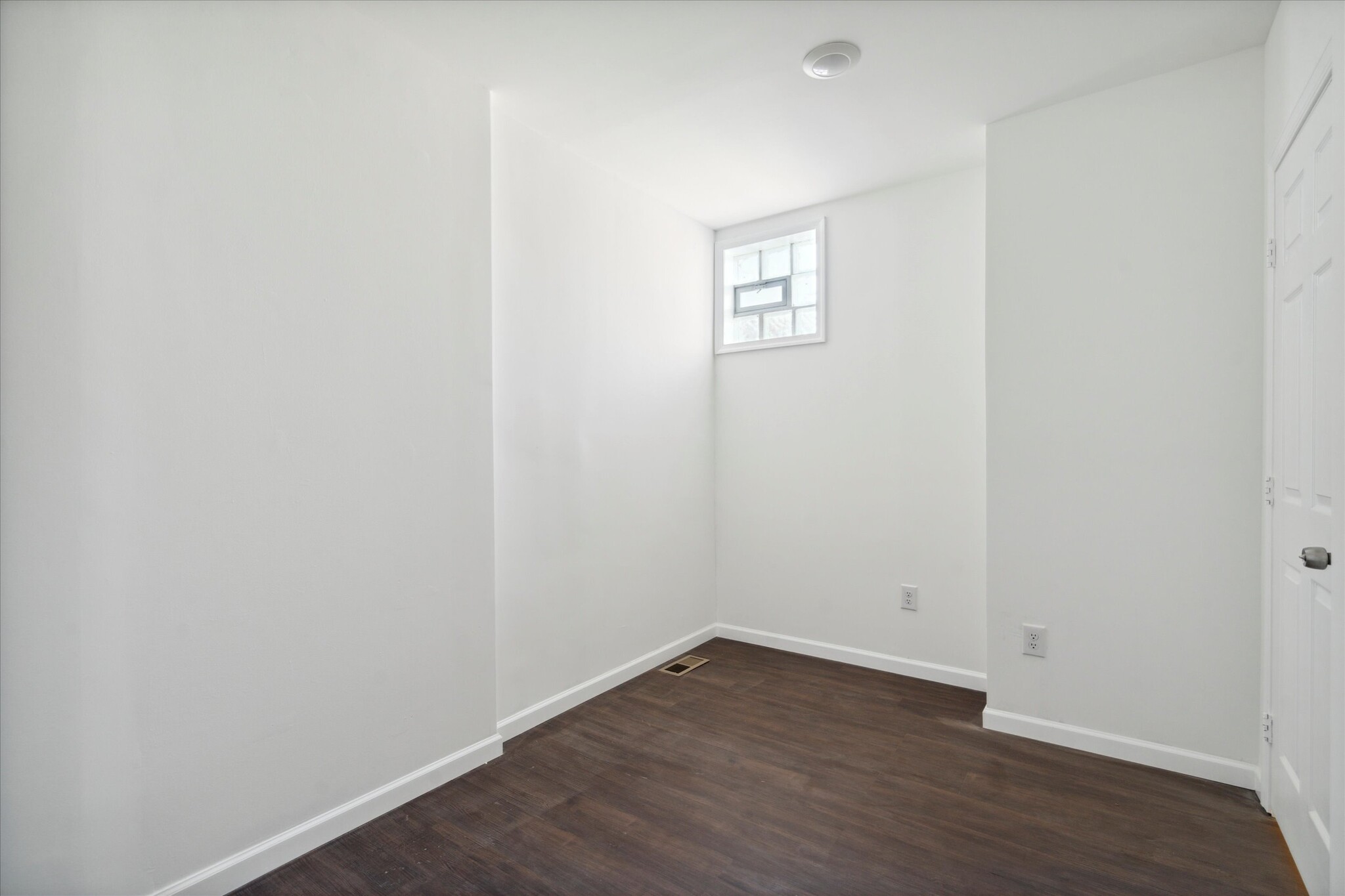 Building Photo - 1836 N 28th St
