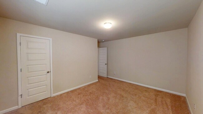 Building Photo - 380 Stablebridge Dr