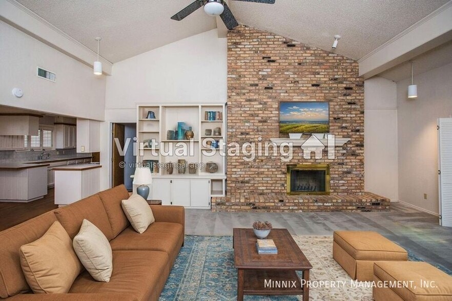 Primary Photo - 7713 Lynnhaven Ave