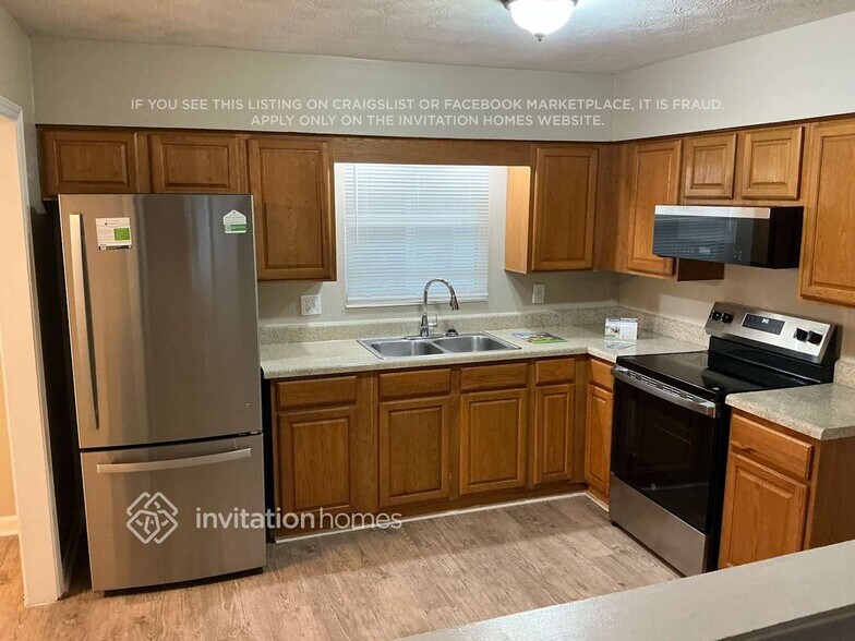 Building Photo - 1116 Willow Ln