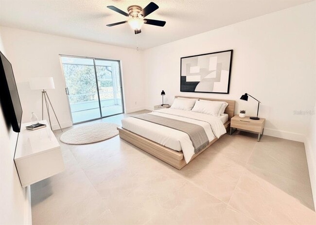 Building Photo - 10616 Leafy Way