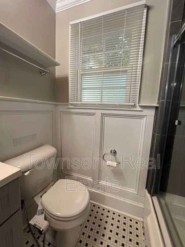 Building Photo - 508 Huske St