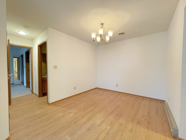 Building Photo - 3228 Wood Rd