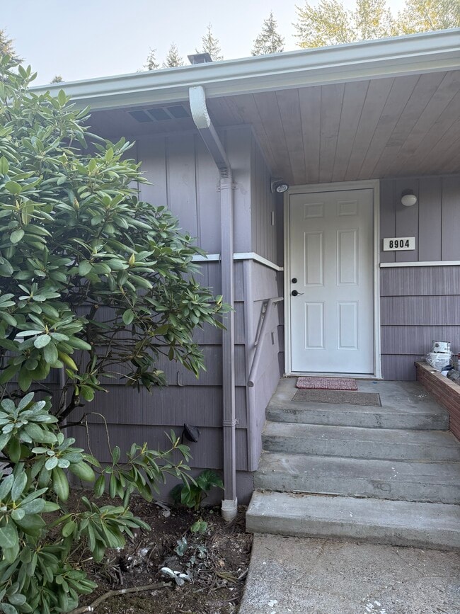 Building Photo - 8904 Monte Cristo Dr