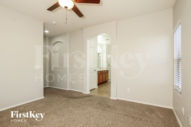 Building Photo - 18048 W Post Dr