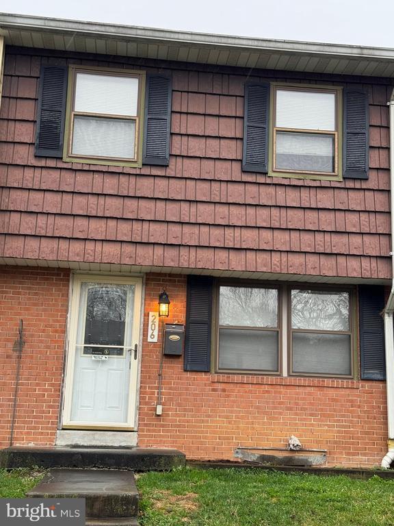 Building Photo - 206 Ritter Pl