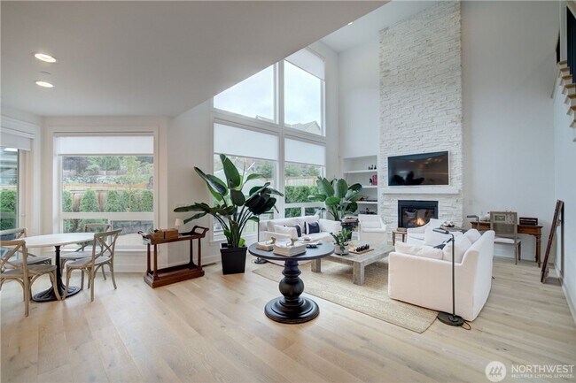 Building Photo - 5Bd/4.5Ba Sammamish House