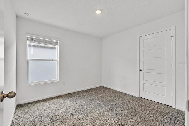 Building Photo - 863 Grand Reserve Dr