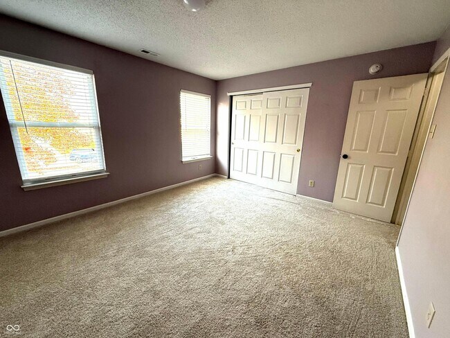 Building Photo - 11835 Buck Creek Cir