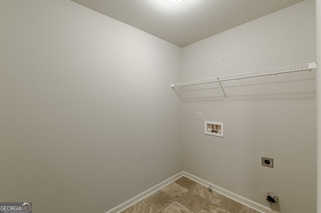 Building Photo - 4730 Brookwood Pl