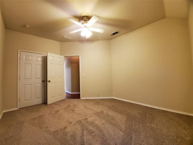 Building Photo - 4017 Chinaberry Dr