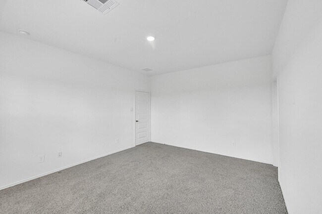 Building Photo - 30947 Brightwell Bnd