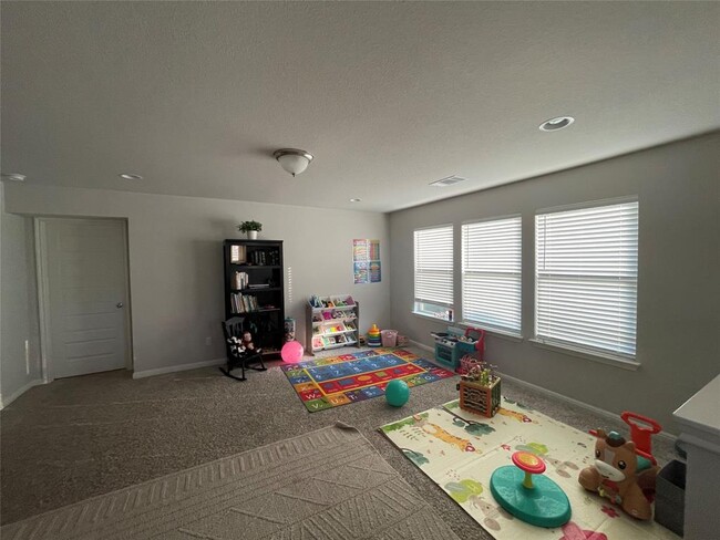 Building Photo - 108 Driftwood Hills Way