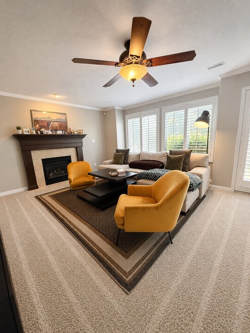 Building Photo - 7136 Ponderosa Dr