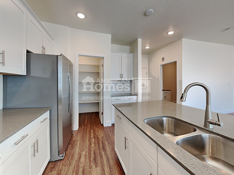 Building Photo - 2625 W 3290 S