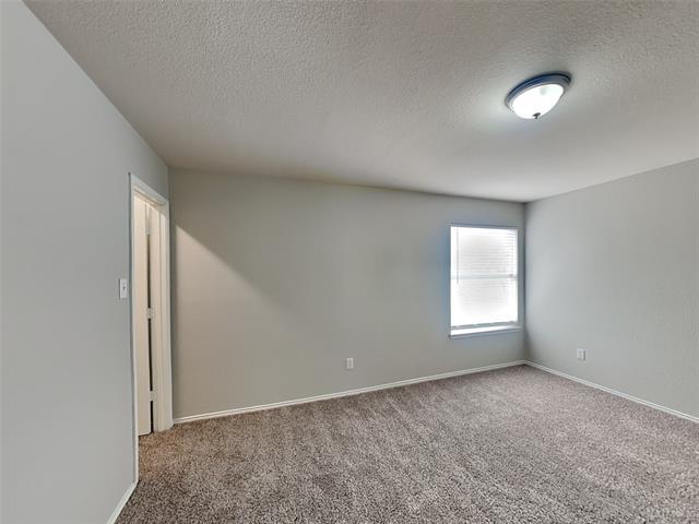 Building Photo - 8209 Swan Park Dr