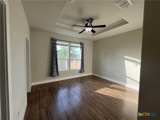 Building Photo - 146 Texas Thistle