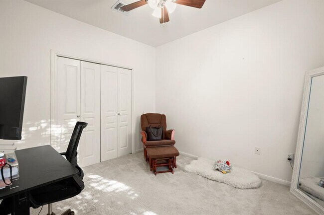 Building Photo - 4620 W William Cannon Dr