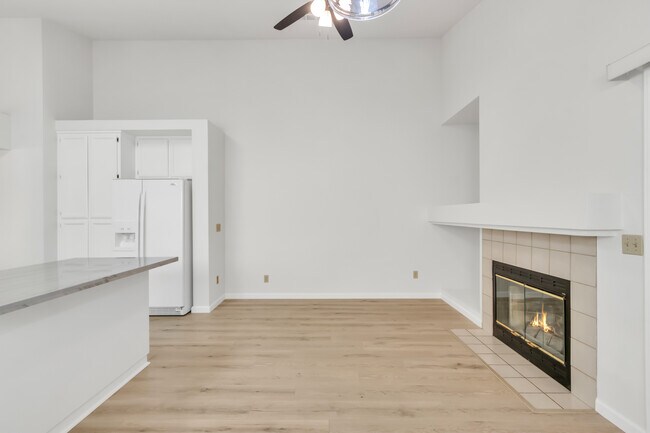 Building Photo - 9332 Caulfield Dr